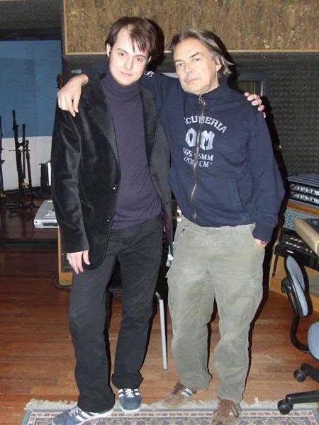 With Mauro Pagani at Officine Meccaniche, Milan, shooting the video for TAO’s “Nessuno ti ama per quello che sei”